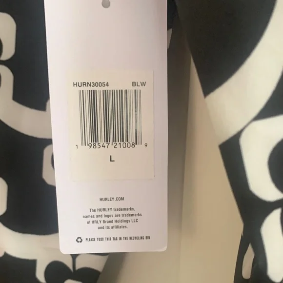 Hurley Mod Max Black and White Floral Long Sleeve Surf Suit - Picture 4 of 6